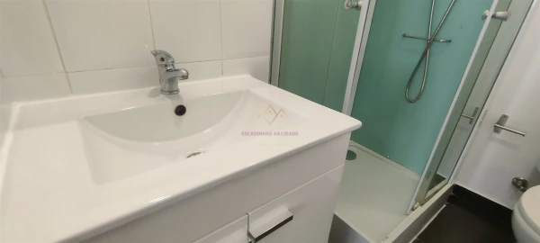 Apartamento T1 para Arrendamento em Misericórdia