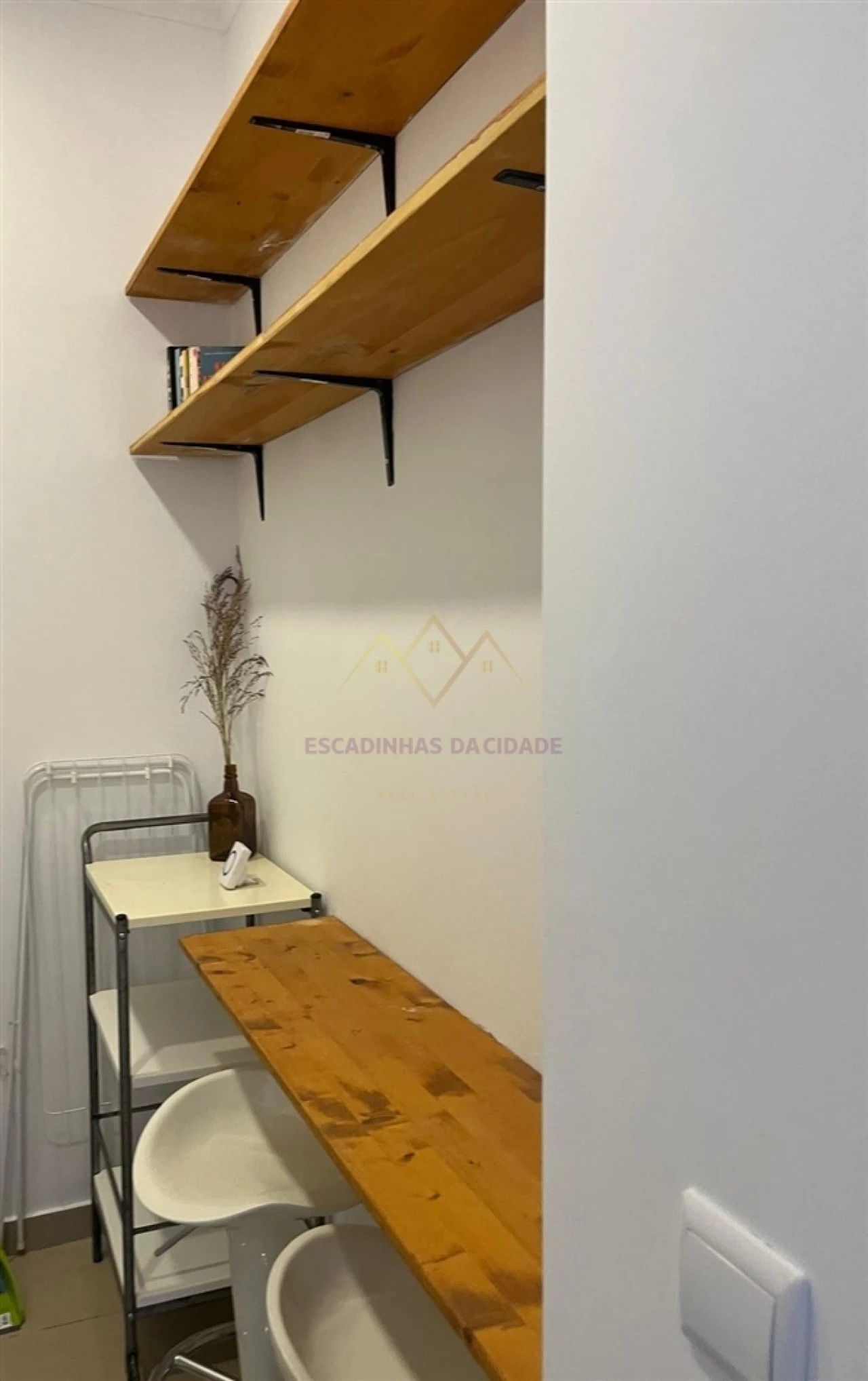 Apartamento T1 para Arrendamento em Misericórdia Foto 16