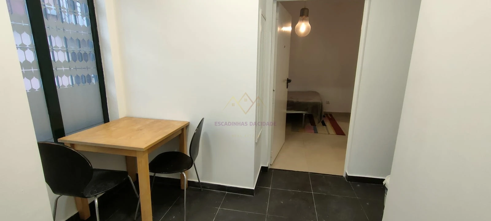 Apartamento T1 para Arrendamento em Misericórdia Foto 19