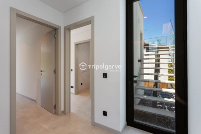 Moradia T3 para Venda em Albufeira e Olhos de Água