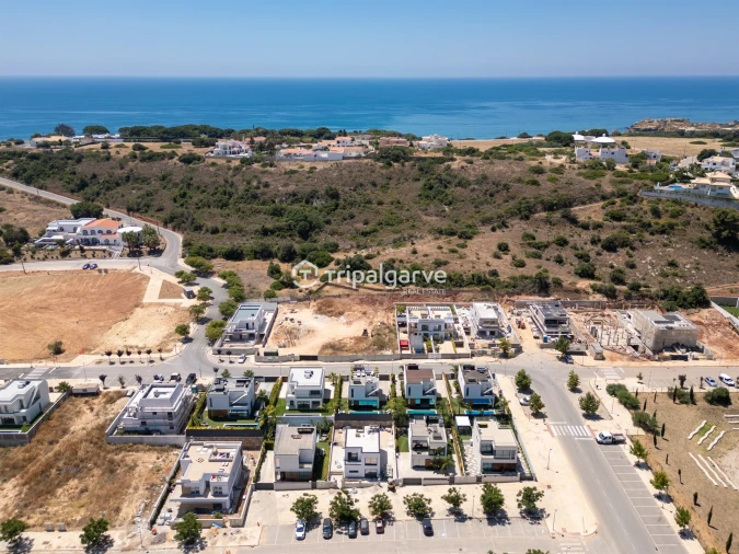 Moradia T3 para Venda em Albufeira e Olhos de Água Foto 3