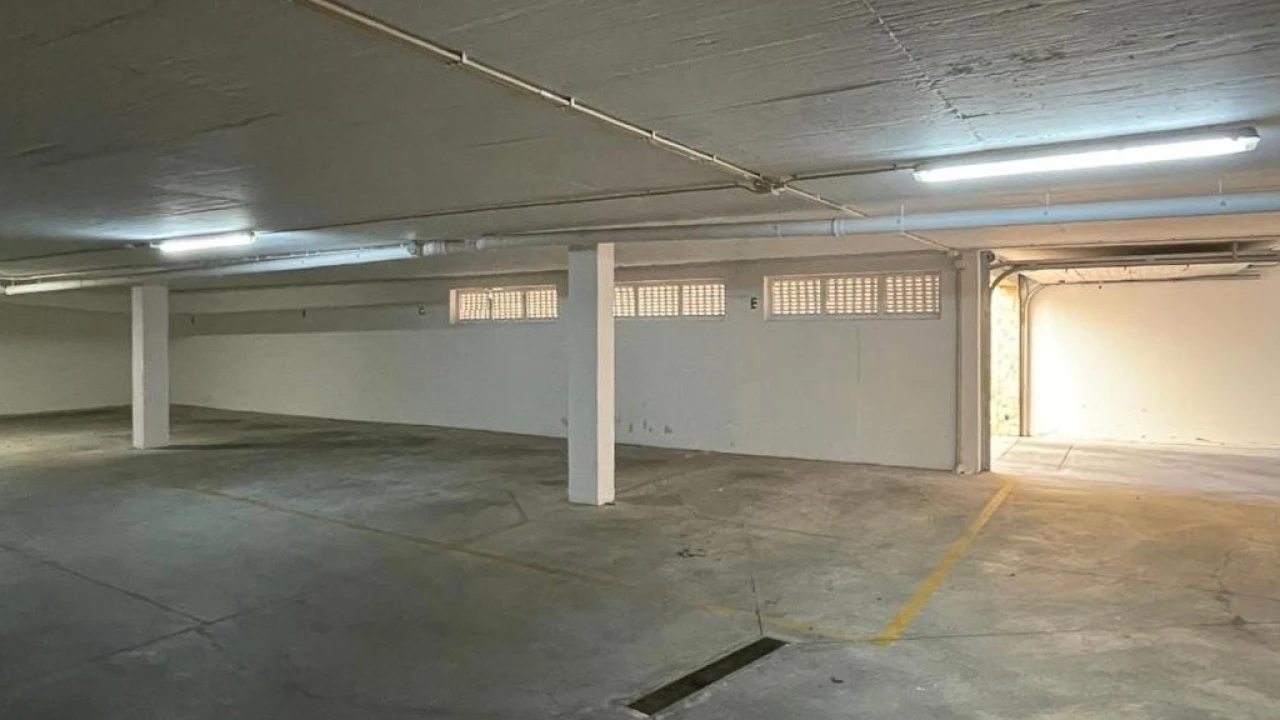 Prédio para Venda em Albufeira e Olhos de Água Foto 4