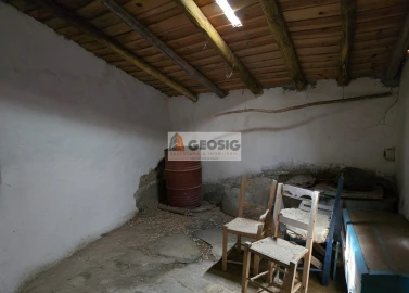Moradia T2 para Venda em Santa Cruz
