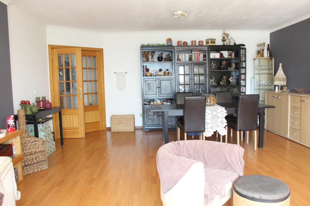 Apartamento T4 para Venda em Montijo e Afonsoeiro Foto 8