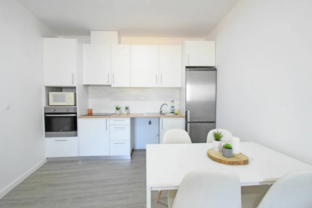Apartamento T1 para Venda em Covilhã e Canhoso Foto 4