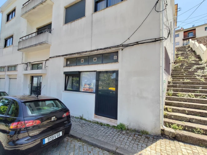 Apartamento T1 para Venda em Covilhã e Canhoso Foto 19