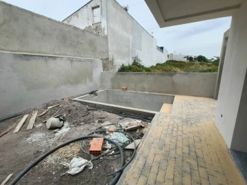 Moradia T3 para Venda em Fernao Ferro