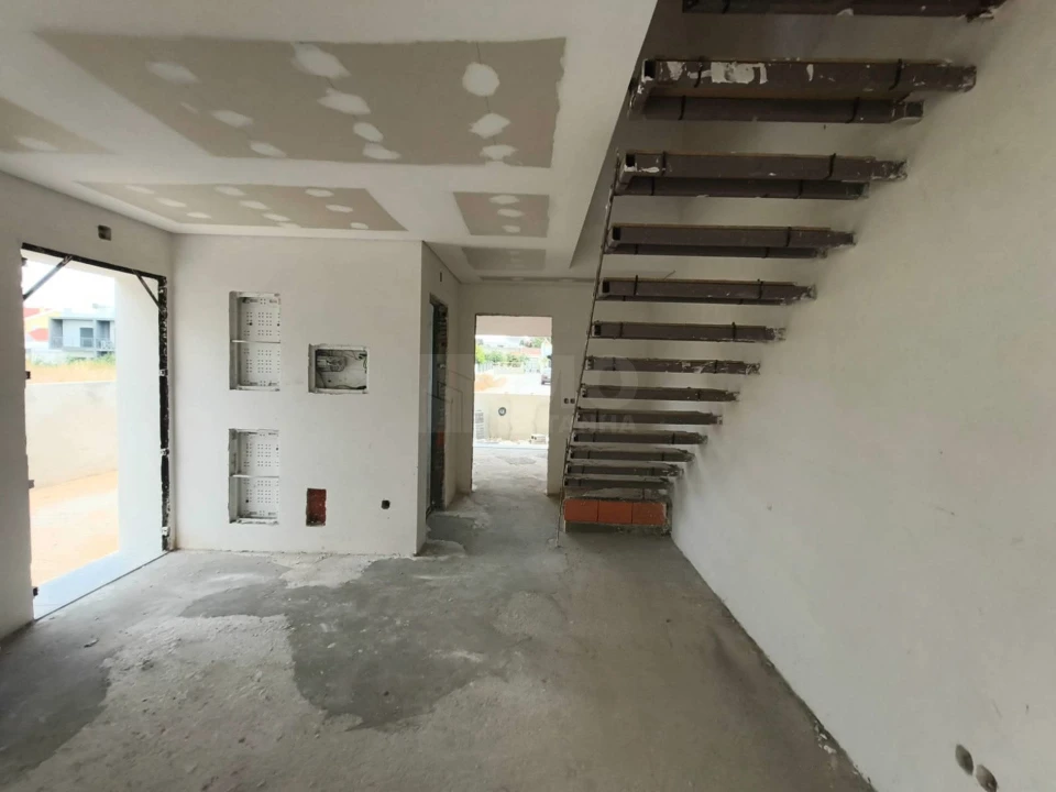 Moradia T3 para Venda em Fernao Ferro Foto 17