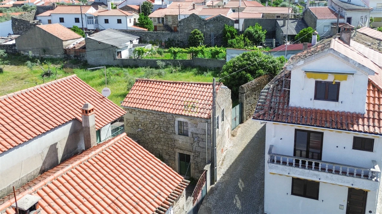 Moradia T5 para Venda em Aldeia do Bispo, Águas e Aldeia de João Pires Foto 15