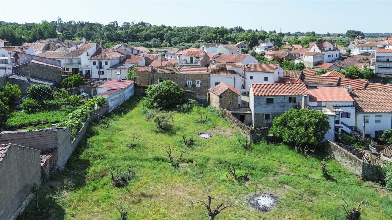 Moradia T5 para Venda em Aldeia do Bispo, Águas e Aldeia de João Pires Foto 14