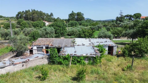 Moradia T5 para Venda em Aldeia do Bispo, Águas e Aldeia de João Pires