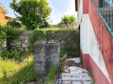 Moradia T5 para Venda em Aldeia do Bispo, Águas e Aldeia de João Pires