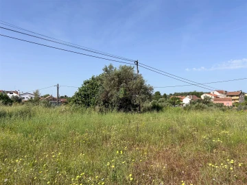 Moradia T5 para Venda em Aldeia do Bispo, Águas e Aldeia de João Pires