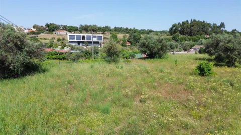 Moradia T5 para Venda em Aldeia do Bispo, Águas e Aldeia de João Pires