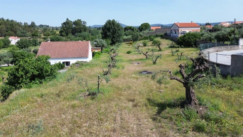 Moradia T5 para Venda em Aldeia do Bispo, Águas e Aldeia de João Pires