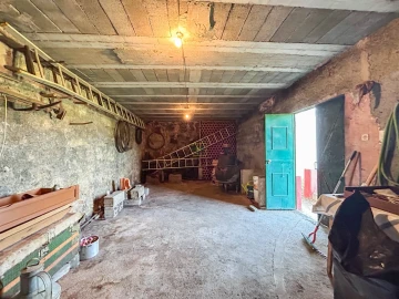Moradia T5 para Venda em Aldeia do Bispo, Águas e Aldeia de João Pires
