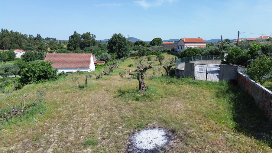 Moradia T5 para Venda em Aldeia do Bispo, Águas e Aldeia de João Pires Foto 17