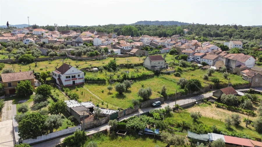 Moradia T5 para Venda em Aldeia do Bispo, Águas e Aldeia de João Pires Foto 3
