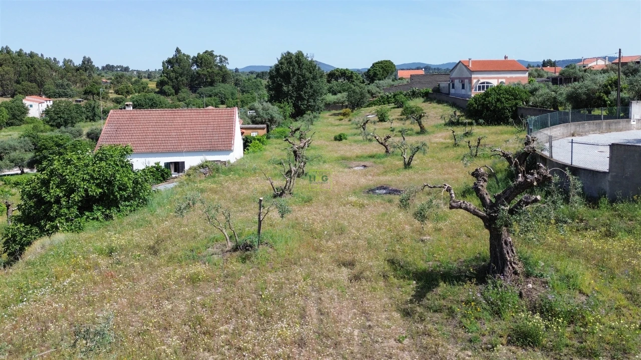 Moradia T5 para Venda em Aldeia do Bispo, Águas e Aldeia de João Pires Foto 20