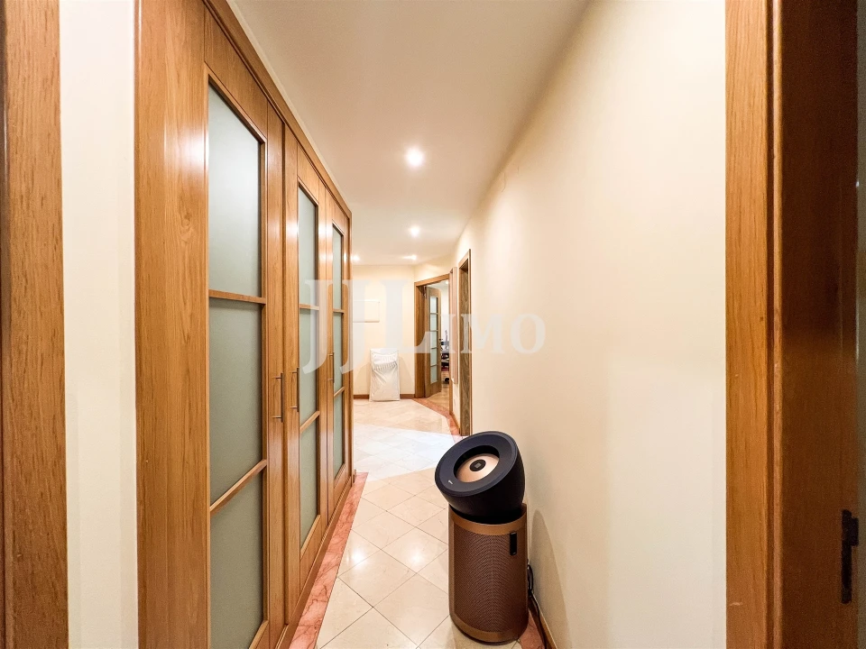Apartamento T2 para Arrendamento em Parque das Nações Foto 13