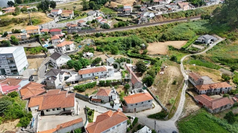 Moradia T3 para Venda em Meinedo