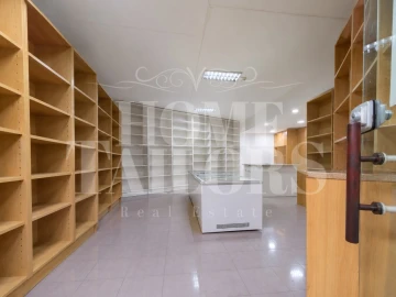 Loja para Venda em Lumiar