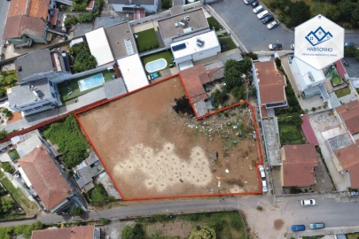 Terreno para Venda em Rio Tinto