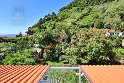 Moradia T7 para Venda em Faial da Terra