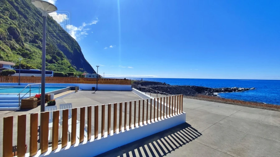 Moradia T7 para Venda em Faial da Terra Foto 80