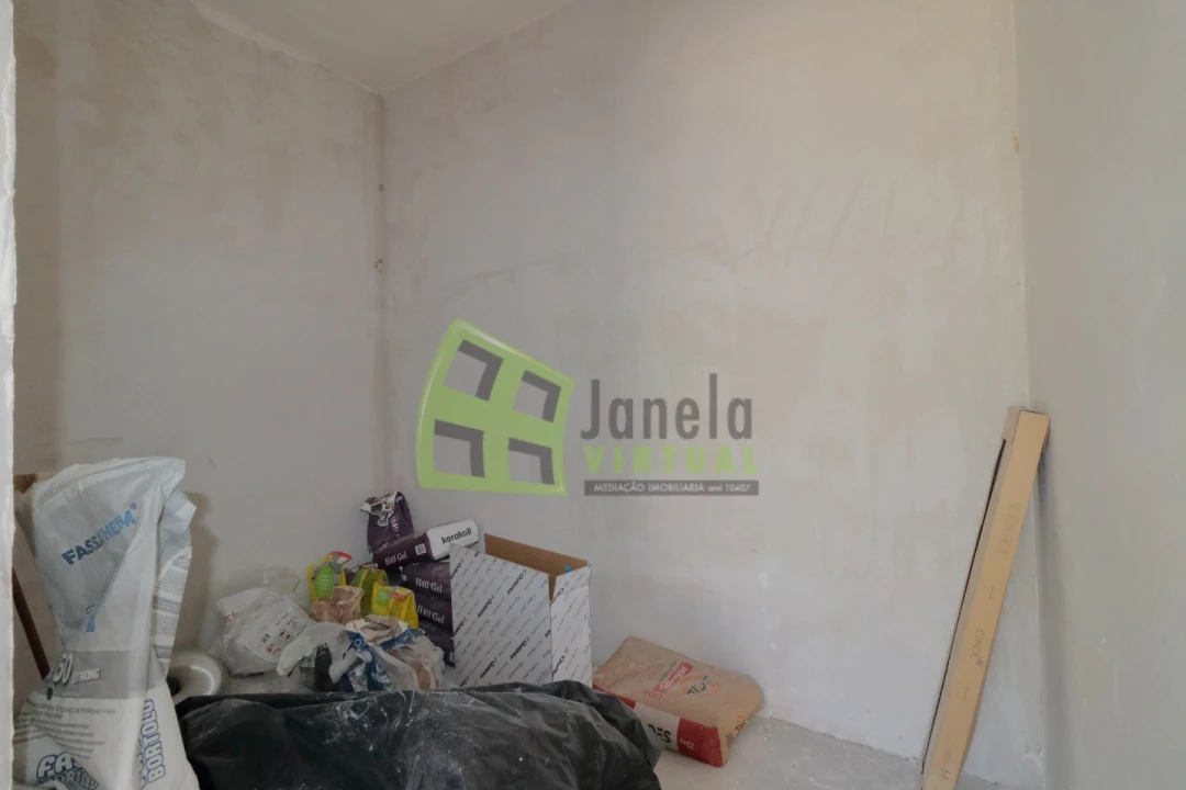 Moradia T3 para Venda em Fernao Ferro Foto 12