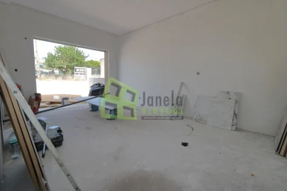 Moradia T3 para Venda em Fernao Ferro