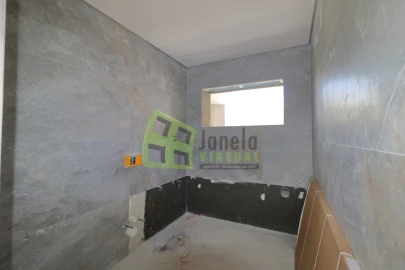 Moradia T3 para Venda em Fernao Ferro