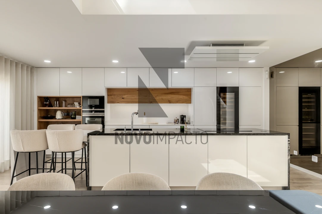 Apartamento T4 para Venda em Montijo e Afonsoeiro Foto 1