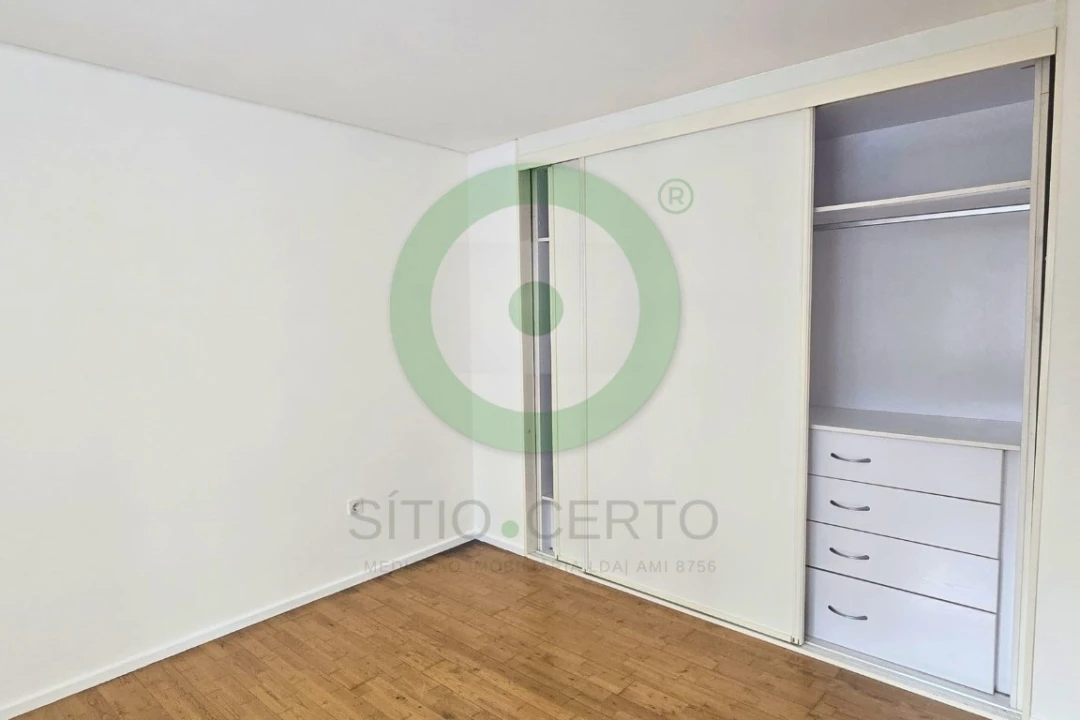 Apartamento T2 para Venda em Vinhais Foto 10