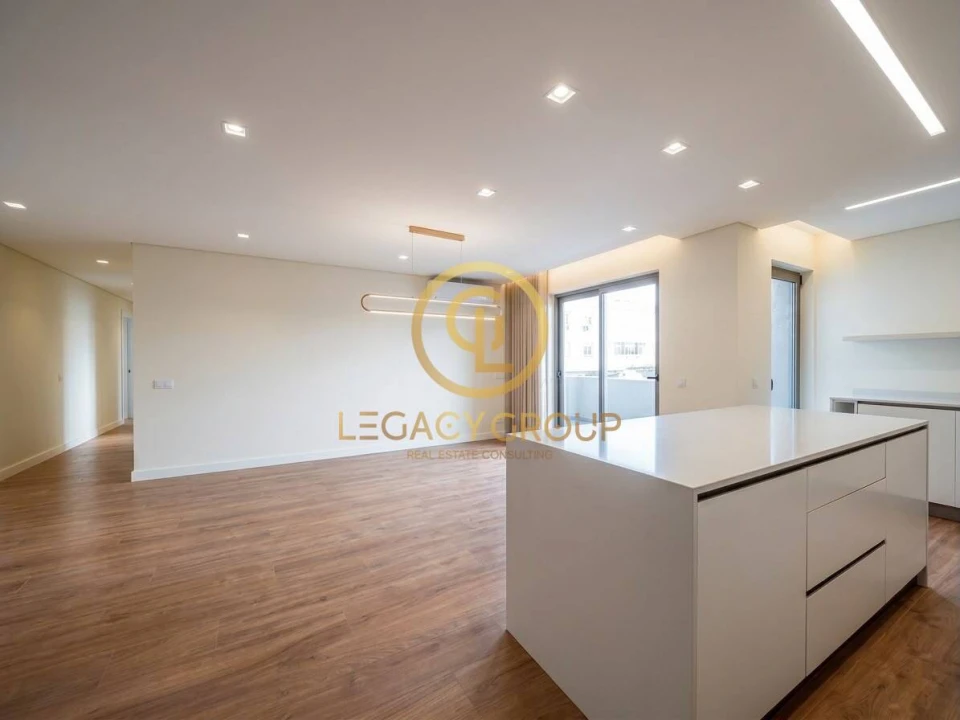 Apartamento T3 para Venda em Almancil Foto 3