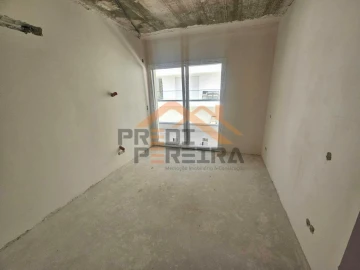 Moradia T4 para Venda em Pontinha e Famões