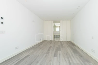 Moradia T5 para Venda em Loule (São Clemente)