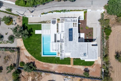 Moradia T5 para Venda em Loule (São Clemente)