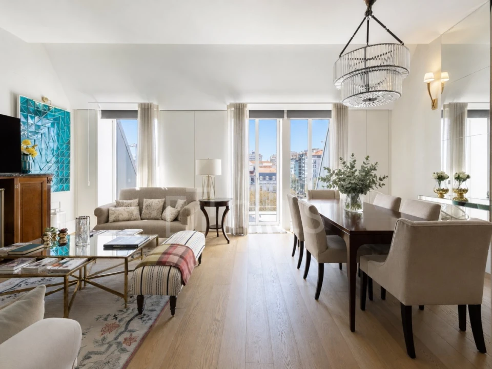 Apartamento T3 para Venda em Santo António Foto 4