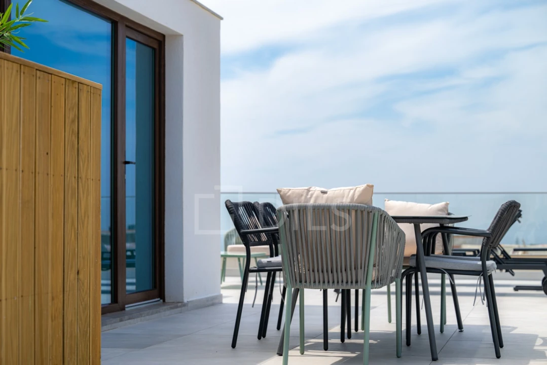 Apartamento T2 para Venda em Porto Covo Foto 2