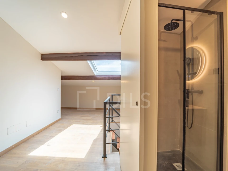 Apartamento T3 para Venda em Lordelo do Ouro e Massarelos Foto 29