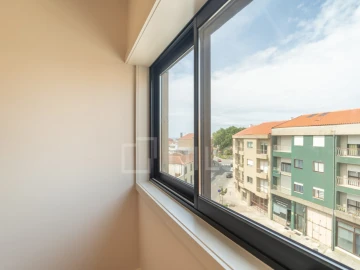 Apartamento T3 para Venda em Lordelo do Ouro e Massarelos