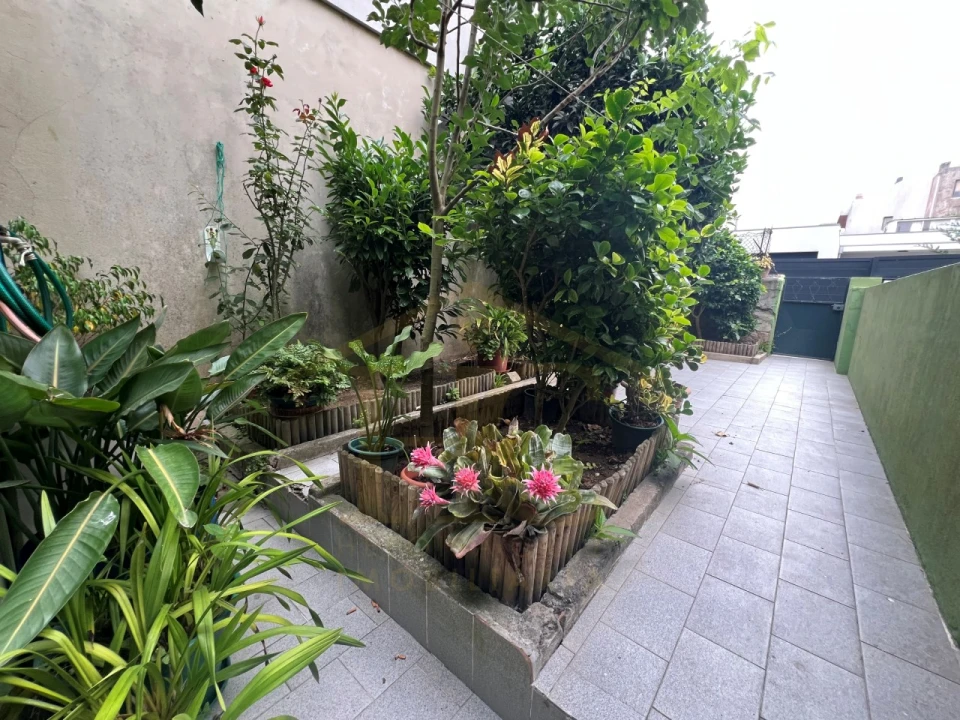 Apartamento T1 para Venda em Póvoa de Varzim, Beiriz e Argivai Foto 1