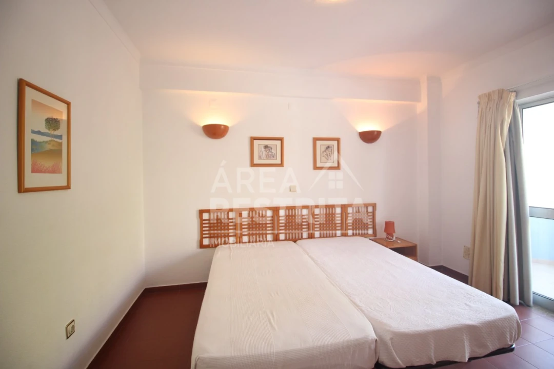Apartamento T1 para Venda em Armação de Pera Foto 23