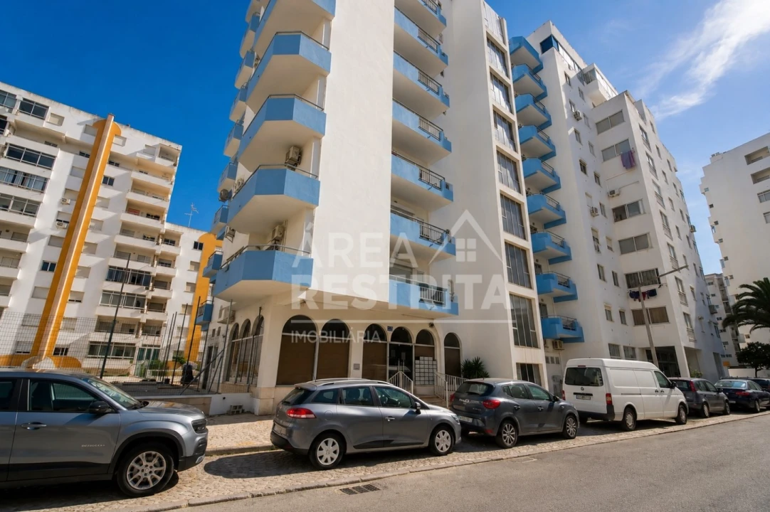 Apartamento T1 para Venda em Armação de Pera Foto 2