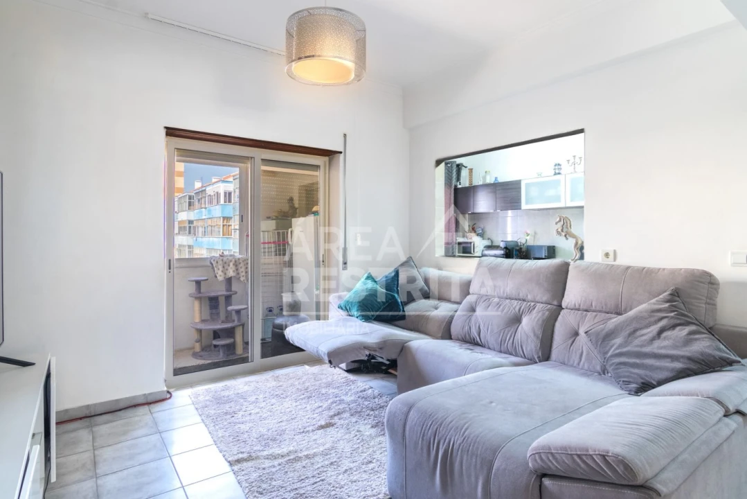 Apartamento T2 para Venda em Amora Foto 10