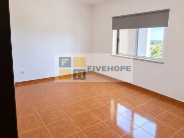 Moradia T3 para Venda em Arrifana