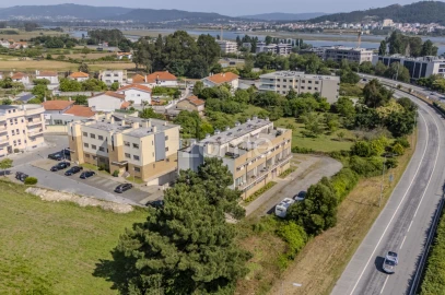 Apartamento T3 para Venda em Santa Maria Maior e Monserrate e Meadela