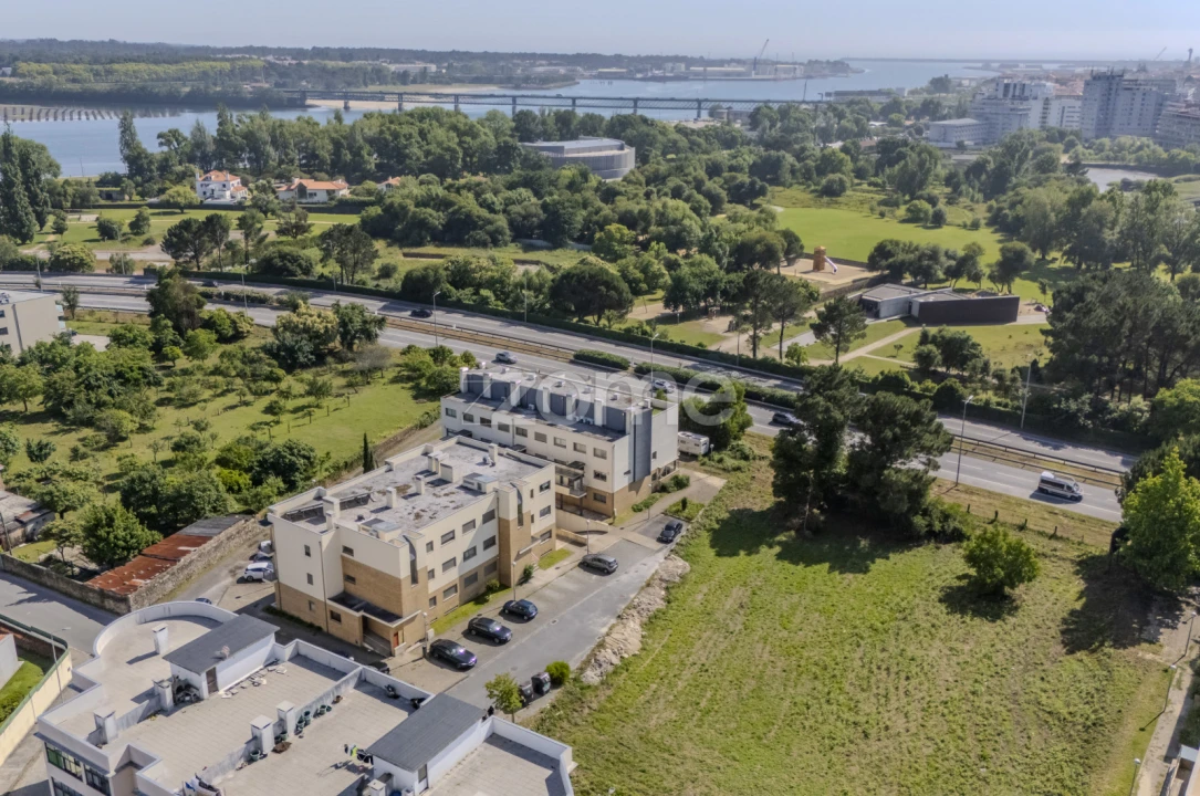 Apartamento T3 para Venda em Santa Maria Maior e Monserrate e Meadela Foto 7