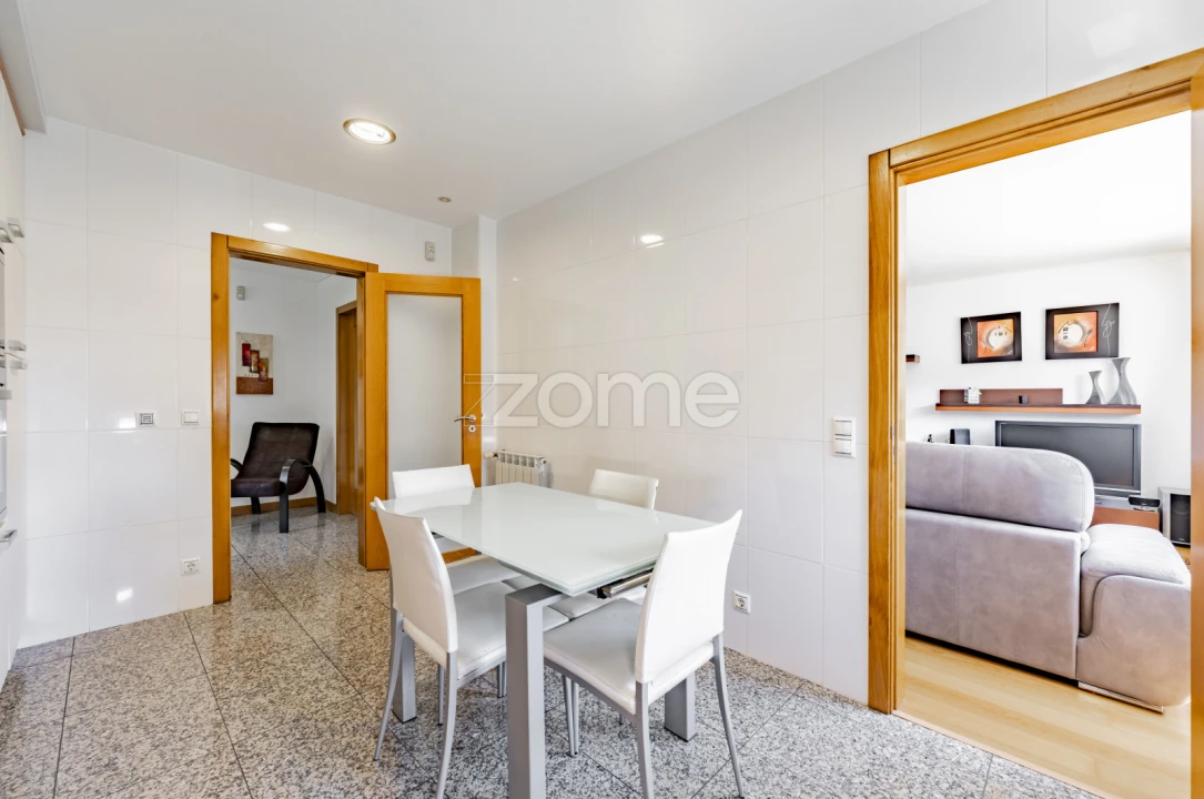 Apartamento T3 para Venda em Santa Maria Maior e Monserrate e Meadela Foto 12